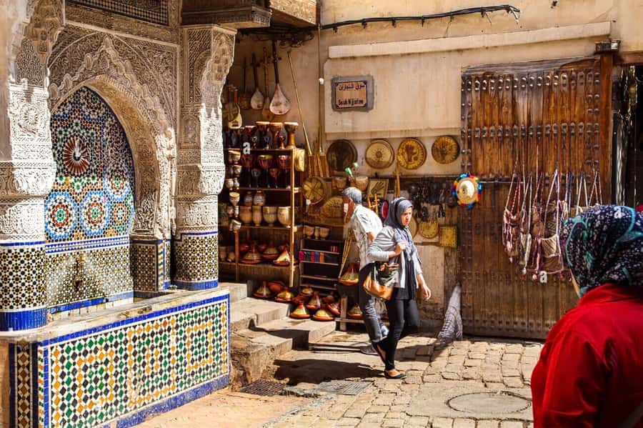 Casablanca to Fez: Scenic & Historical Day Trip with Lunch - Madrasa Bouanania and Al-Attarine: How the Guide Makes Stone Feel Meaningful