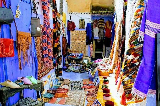 Chefchaouen Day trip by High-Speed Train from Casablanca - Grand Mosque of Chefchaouen: octagonal minaret and 15th-century charm