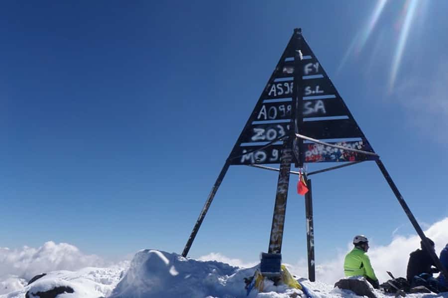 Combined Tour: 5 Days Mount Toubkal & Sahara tour - Day 2: Summit attempt on Jebel Toubkal, then back to Imlil
