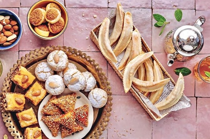cooking class with local family from Tangier - Why this Tangier cooking class feels more like a family meal