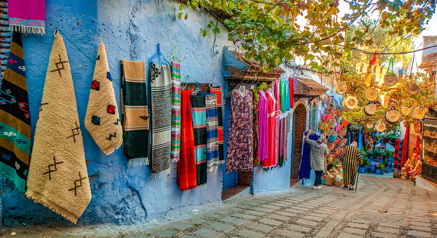 Day Tour to Chefchaouen from Fes with Local Expert - Arriving in Chefchaouen: blue streets and the medina vibe
