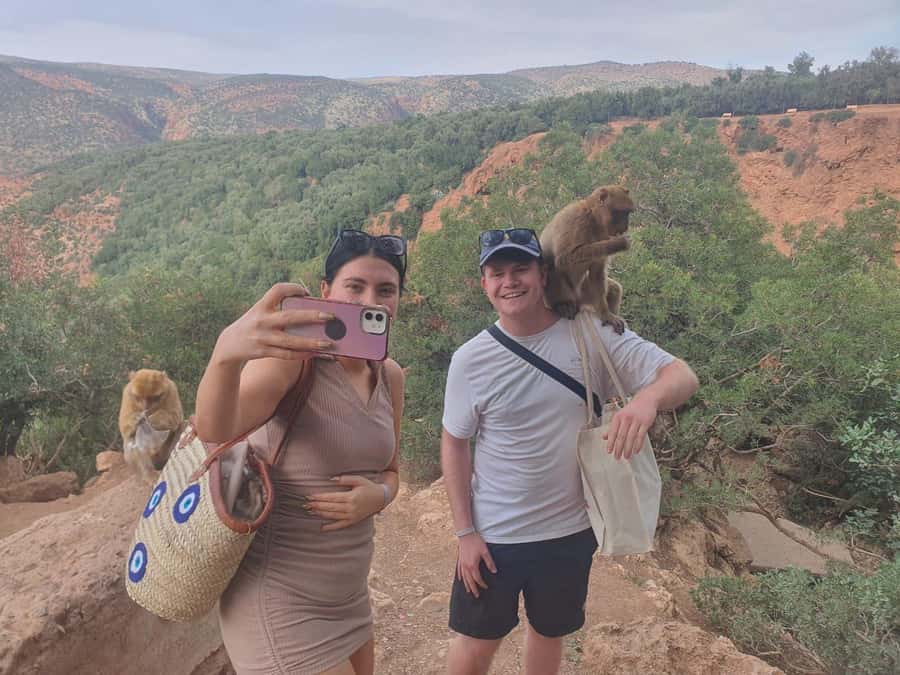 Day Trip To Ouzoud Waterfalls (Guide Hik & Boat option) - Lunch onsite, what you pay for and how to avoid the common cash problem