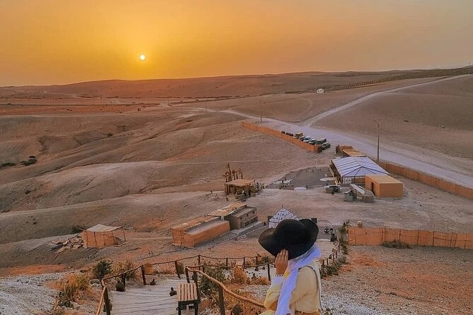 Dinner experience & Sunset with camel ride Tour - Sunset views: the moment everyone remembers