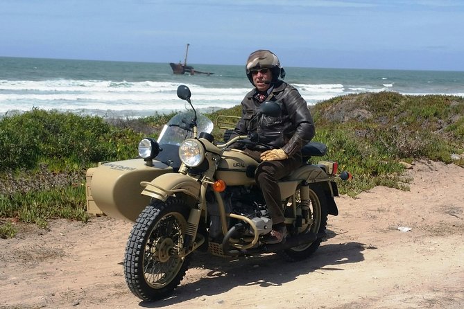 Discover Casablanca in Side Car - The Consulate Area, Hotel Central, and Dar el Makhzen Streets