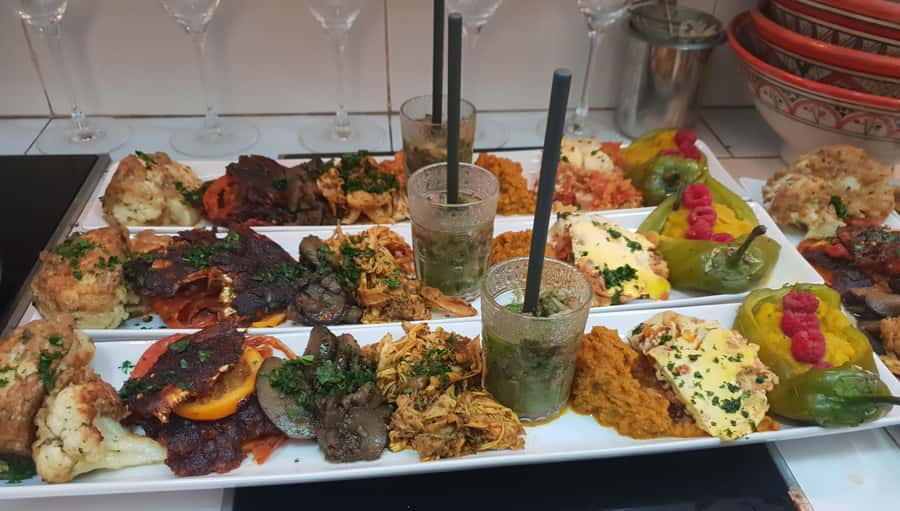 Edgy 8 Dish Private, Fusion Cooking Class, Menu Plan, Market - Cooking the 8 edgy Moroccan fusion dishes, step by step