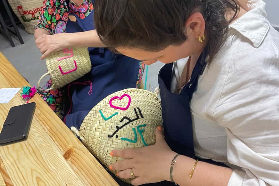 Embroider Your Name in Arabic Calligraphy – Marrakech Medina - FAQ