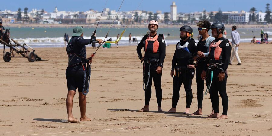 Essaouira: 2-hour kitesurfing lesson (all levels) - How the session moves to the water, and why the wind decides everything