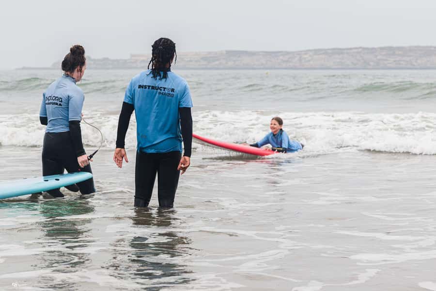 Essaouira: 2-Hour Surf Lesson - Kitting up: wetsuit, surfboard, and what to bring