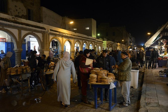 Essaouira Guided Tour: 3 on 1 - Nightlife tour, Live like a local & Street food - Ramparts and Fortifications: Walk the Walls Like It’s the 1600s