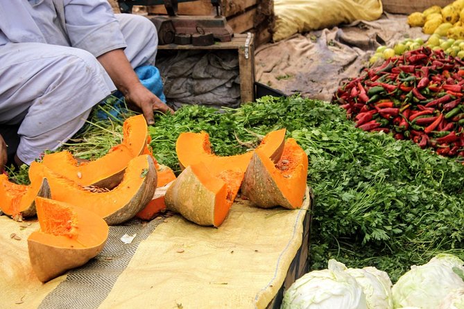 Essaouira Guided Tour: 3 on 1 - Nightlife tour, Live like a local & Street food - Nightlife Angle: Seeing Modern Essaouira After the Crowds Ease