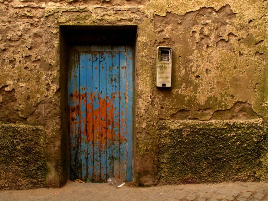 Essaouira: Half-Day Old Town Guided Tour - The old town fortifications: photo stops with real context