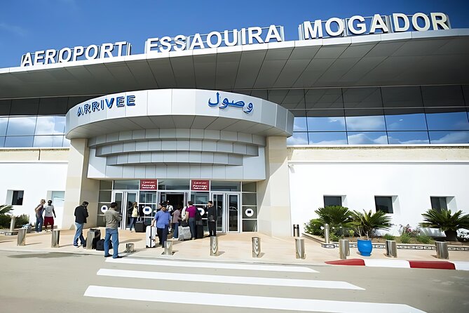 Essaouira: Private Transfer from or to Essaouira Airport - The ride to ESU: comfort, safety, and air-conditioning