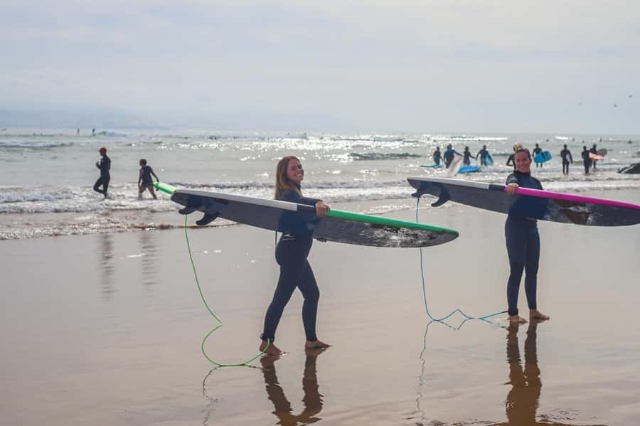 Essaouira : Semi-Private Surf Lesson - The 2-hour flow, warm-up to first real wave practice