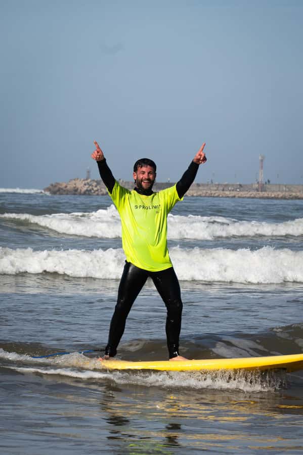Essaouira: Surf Lesson with changing rooms & Hot showers - What to Bring, What to Skip, and Who Should Sit This Out