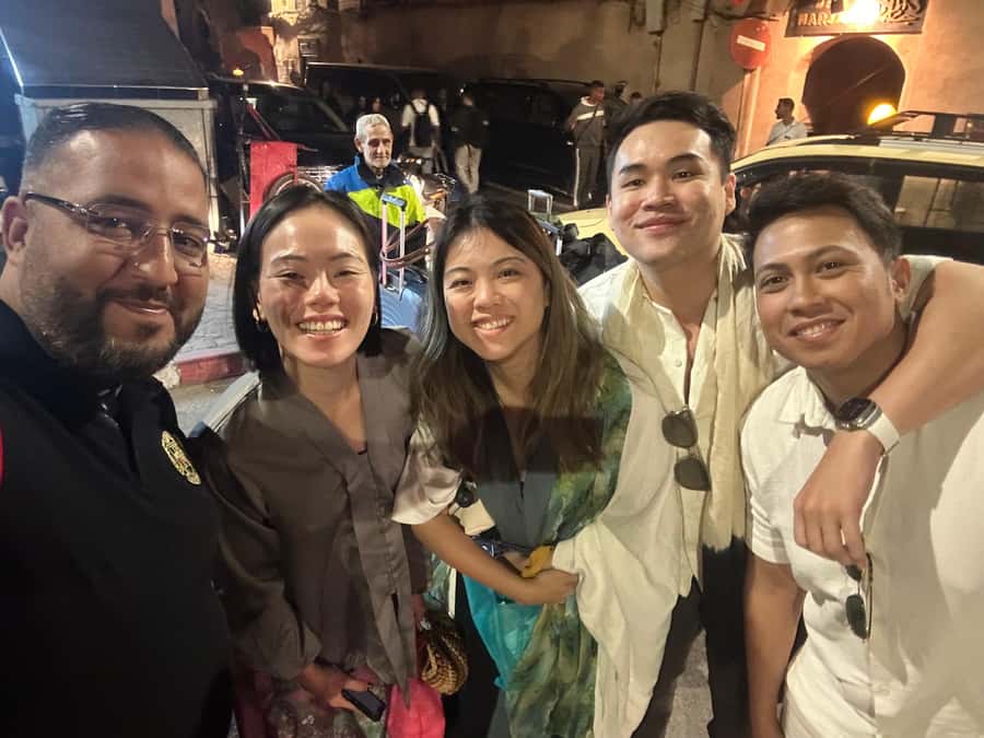 Exclusive Fez Medina Walking Tour with a local Guide - Why a private Fez medina walk is worth it