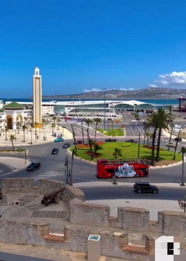 Exclusive Tangier Day Tour from Tarifa To Tanger with Tea - The Ancient Medina walk and market stop: where you feel daily life