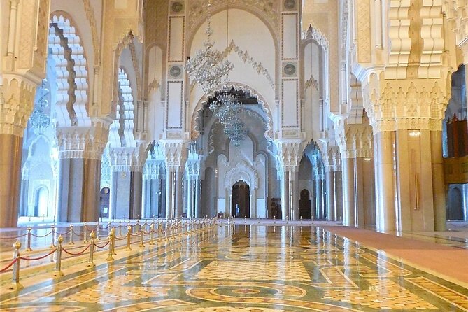Exclusive tour of Casablanca with access to the Hassan II Mosque - Rick’s Café: A Photo Stop, Not an Included Entry