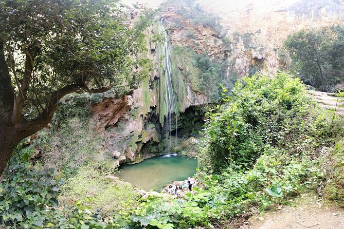 Excursion to the waterfalls / God's Bridge of Akchour - Getting picked up in Chefchaouen: Medina-friendly and time-efficient