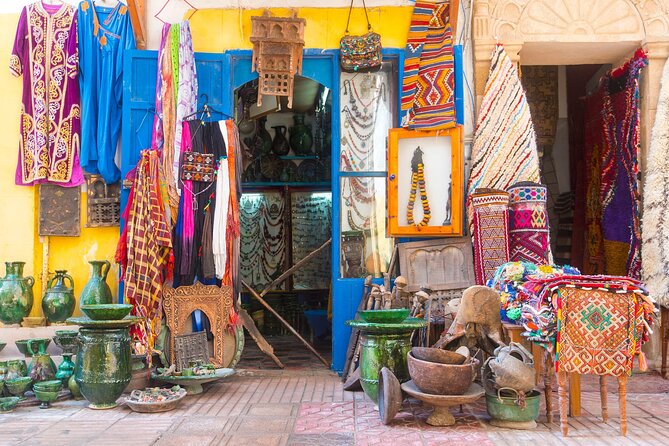 Explore Agadir Souk El Had With a Licensed Tour Guide - Your meeting point at ANNA HOTEL, and how the tour wraps up