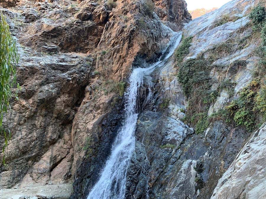 Explore the Atlas Mountains & waterfalls - Half Day Tour - Entering Imlil Valley on Foot: Berber Villages and Orchard Paths