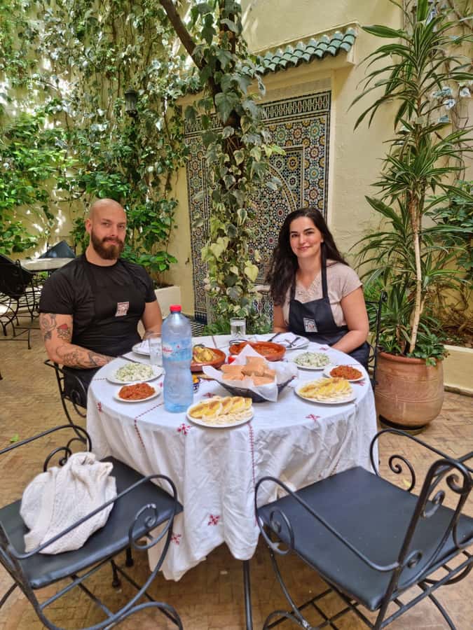 Fes: Authentic Cooking Class and Old Medina Visit - Meeting Point at Hotel Batha and How the 4 Hours Typically Flow