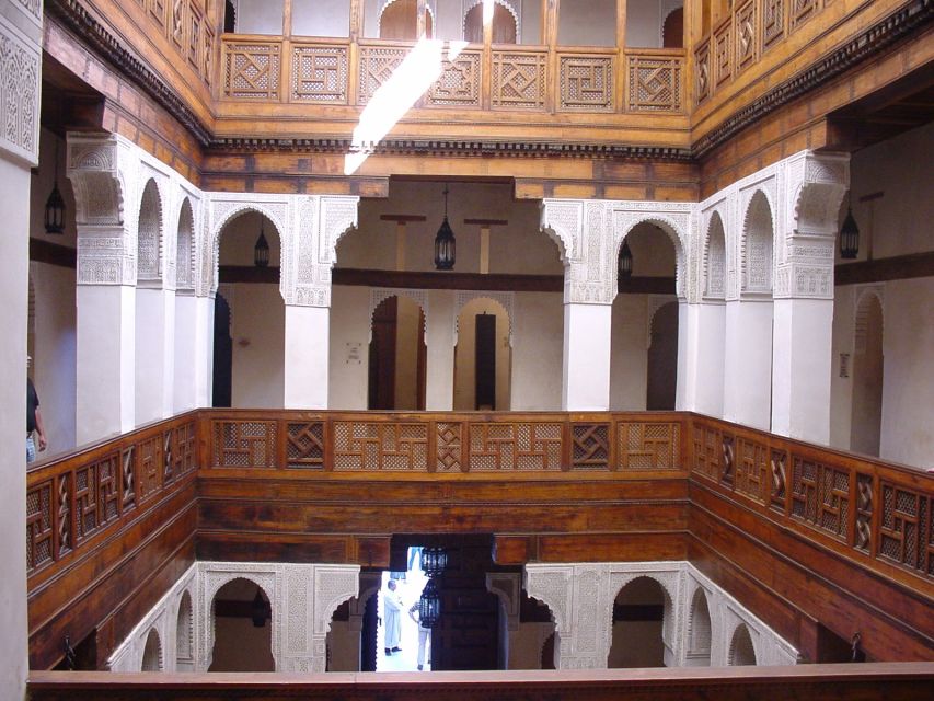 Fes: Guided Sightseeing Tour with Luxury Car - Nejjarine Museum of Wooden Arts and Crafts: The Break Between the Streets