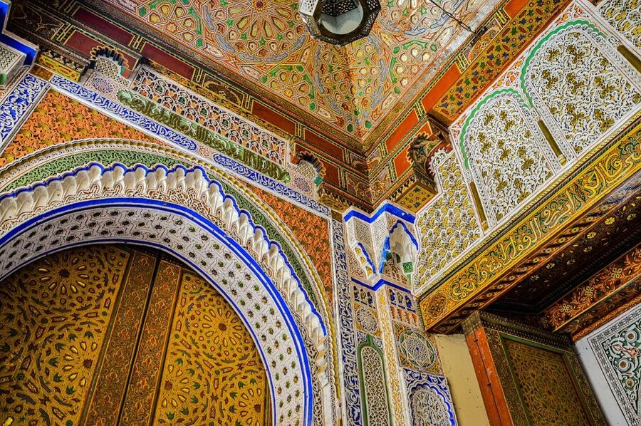 Fes: Guided Sightseeing Tour with Luxury Car - Tannery and Seffarine Place, Plus Ibn Danan Synagogue: Understanding Everyday Traditions