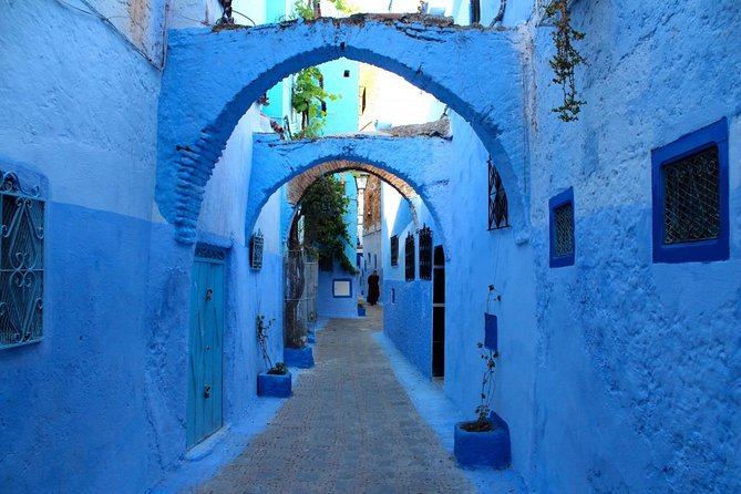 Fes to Chefchaouen Day Trip - Arriving in Chefchaouen: how to use your 3 hours