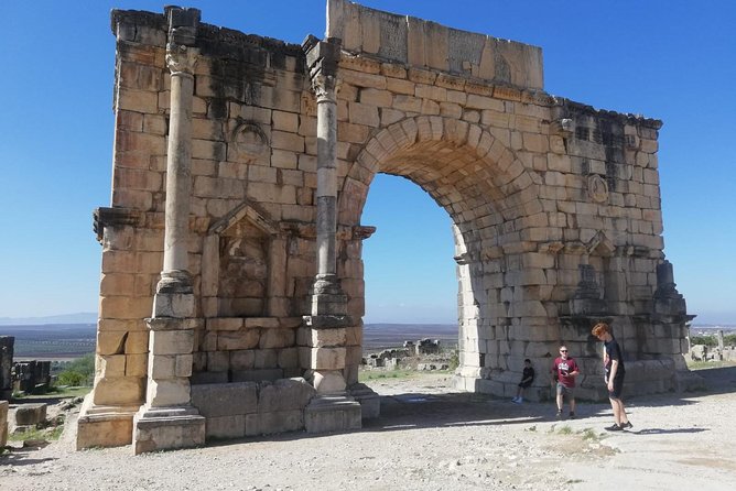Fes to Volubilis, Moulay Idriss and Meknes Private Day Trip - Meknes imperial stops: Bab Mansour, granaries, and the mausoleum
