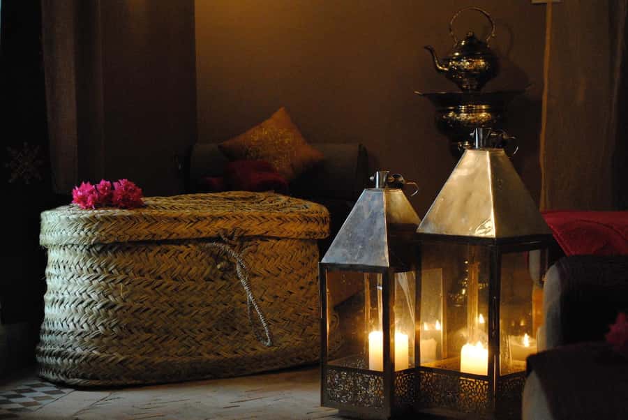 Fes: Traditional Hammam Massage in a Luxury Palace - What happens in the hammam circuit: scrub, exfoliation, showers, rest