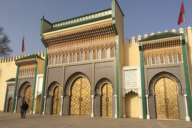 Fez Day Tour - The Quaraouine University and Moulay Idriss II: big landmarks, explained simply