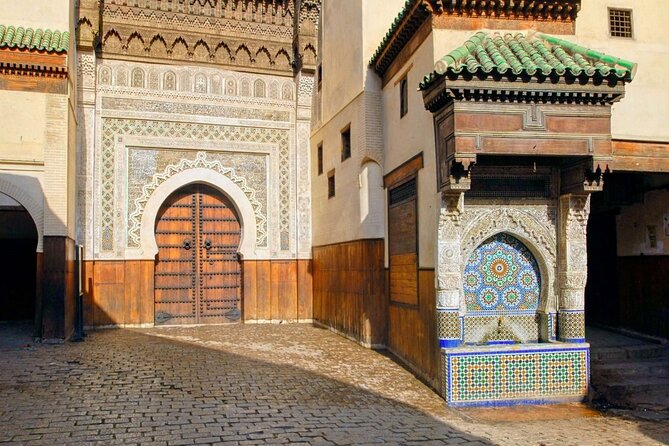 Fez Medina, Walking Daytime Tour - Zaouia of Moulay Idriss II and the Sufi shrines: what you can see