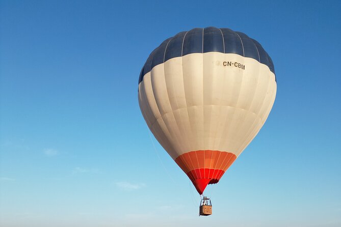 Fly in a hot air balloon in the sky of the Atlas in Marrakech - The Atlas at Dawn, the Simple Way