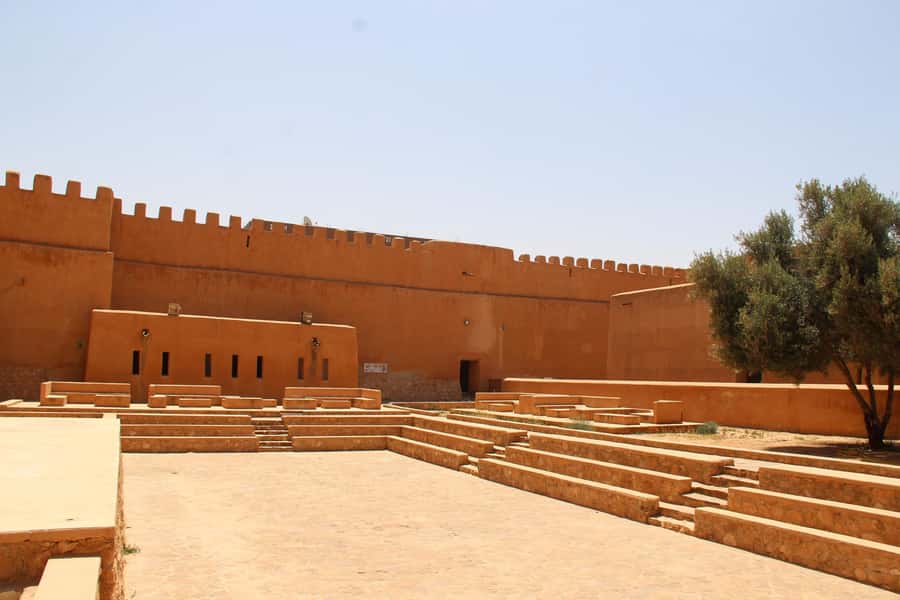 From Agadir: 4×4 Sahara Desert Safari with Lunch and Pickup - Tiznit’s old medina: silver jewelry shopping with city-walk time