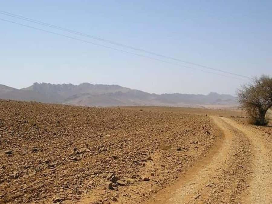 From Agadir: Mini Sahara Day Tour with Lunch - Youssef Ben Tachfine Dam: Panoramas That Feel Big