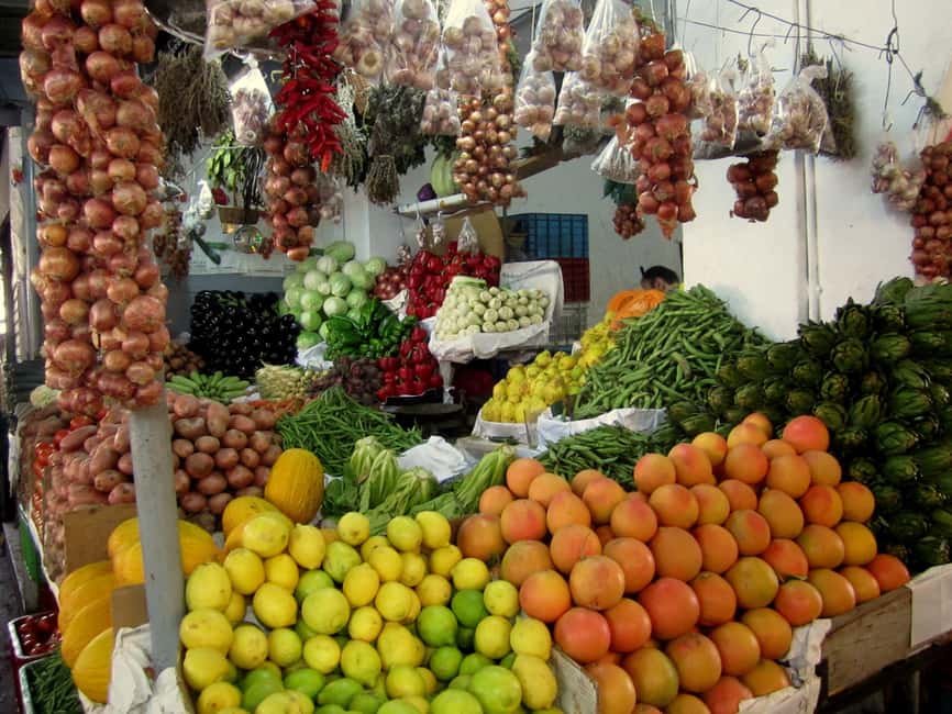 From Agadir or Taghazout: Souk El Had Market Guided Tour - Shopping with confidence: spices, food, crafts, and what to buy