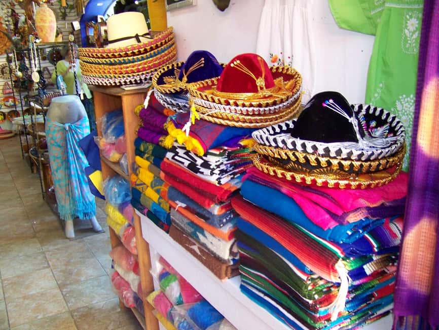 From Agadir or Taghazout: Souk El Had Market Guided Tour - Haggling without chaos: how the guide keeps it fair