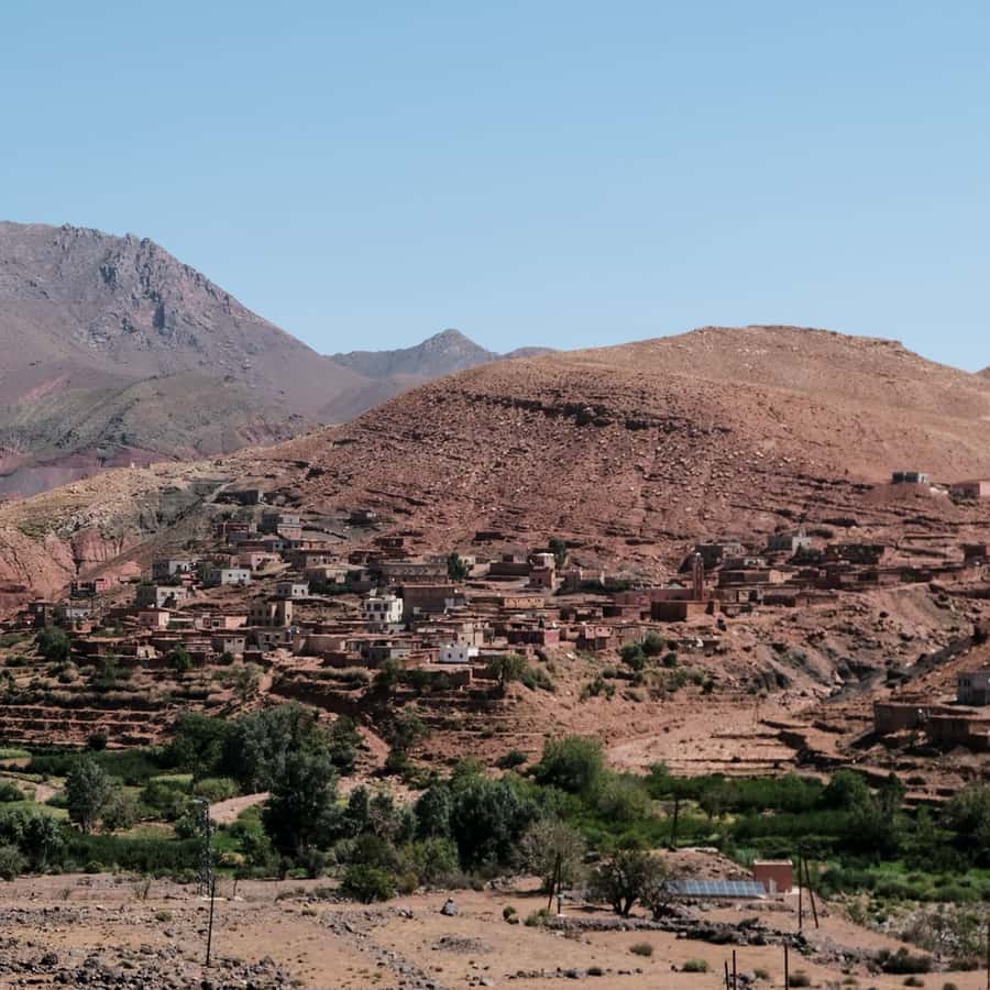 From Fes: 3 Day Magical Desert Camel Trek To Marrakech - Door of the Sahara and how it helps first-timers