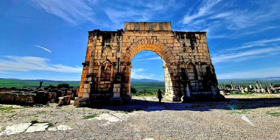 From Fes Day Trip to Meknes,Volubilis,Moulay Idriss Zerhoun - Craft stops and shop visits, how to handle them smoothly