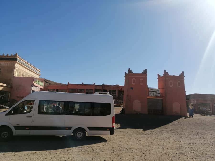 From Fez: 2-Day Marrakech via Merzouga Desert Tour - Day 1: Ifrane, Midelt, Ziz Valley, Erfoud, then Merzouga dunes