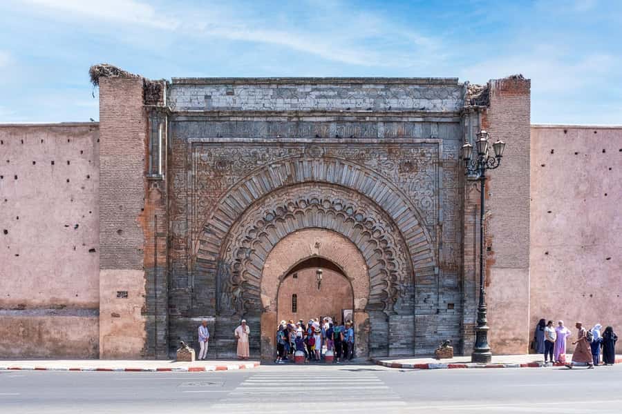 From Fez: Volubilis, Moulay Idriss and Meknes Full Day Tour - Moulay Idriss: Sacred Town Access and Panoramic Alley Views