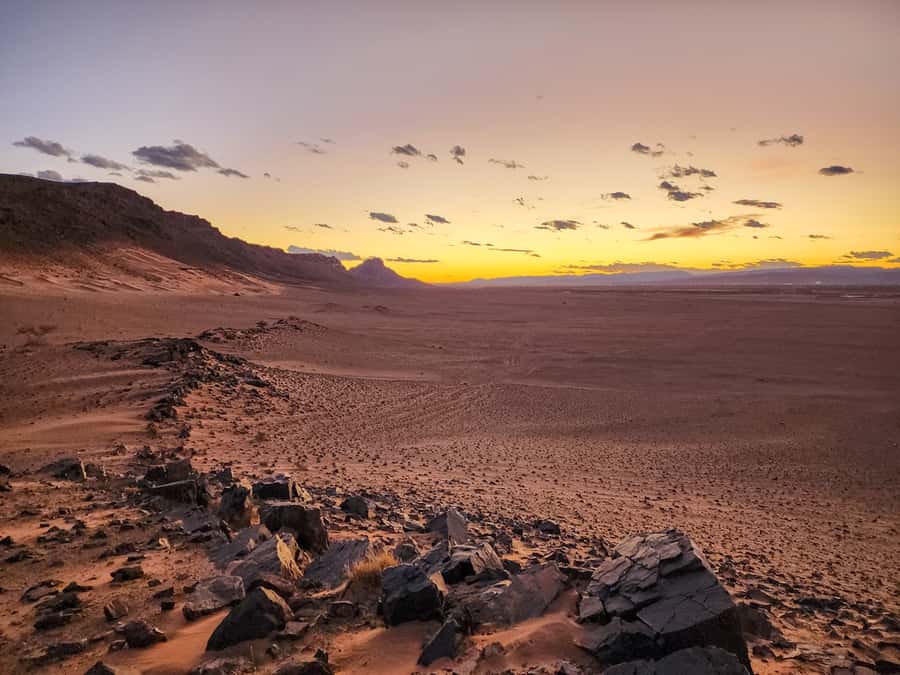 From Marrakech: 2-Days luxurious experience to Zagora Desert - Day 2 Sunrise, Breakfast, and the Return via Ouarzazate