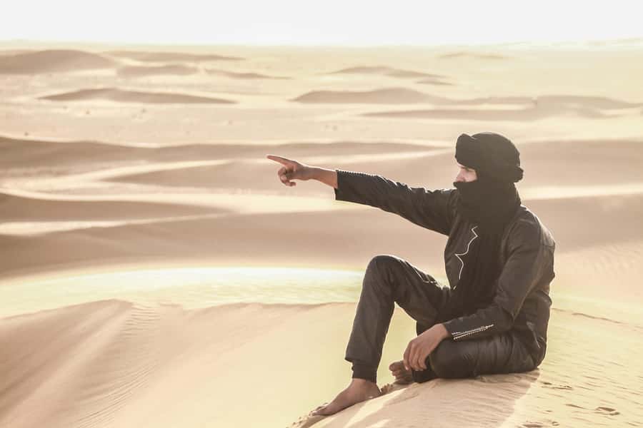From Marrakech: 3-Day Desert with luxury camp, camel & meals - Aït Ben Haddou and Ouarzazate film studios, more than a quick photo