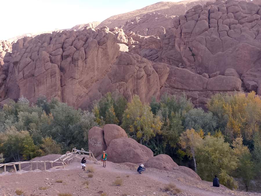 From Marrakech: 4-Day Morocco Sahara Desert Experience - Day 2: Todra Gorges, Tinghir oases, then Erg Chebbi by camel