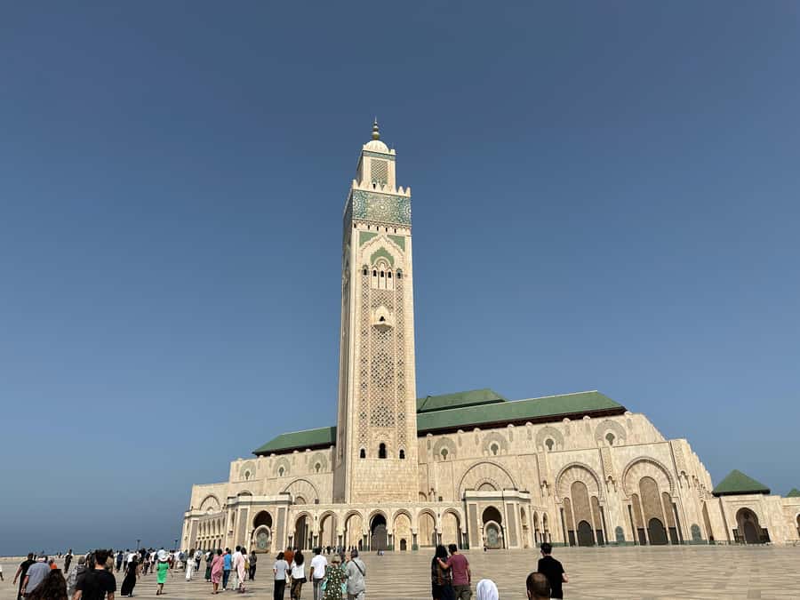 From Marrakech: Casablanca Day Trip by van - Beach time in Casablanca: the best reset after the big sights