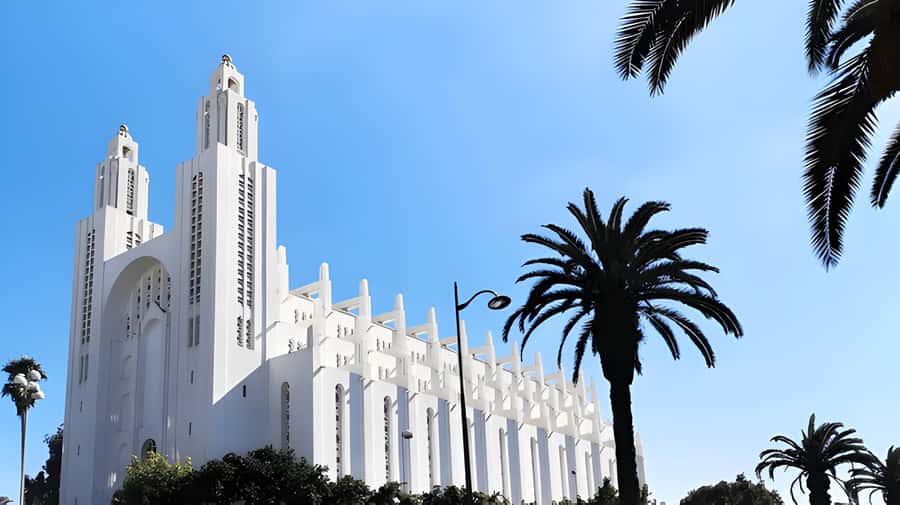 From Marrakech: Casablanca Day Trip Experience" - Corniche promenade: when you want a break from sightseeing