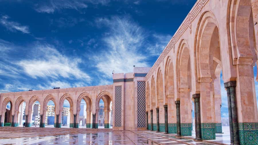 From Marrakech: Casablanca Day Trip with Transfer - Drivers, Group Size, and Minibus Comfort