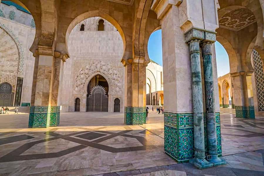 From Marrakech: Casablanca Tour & Hassan II Mosque Visit - The long ride from Marrakech feels manageable