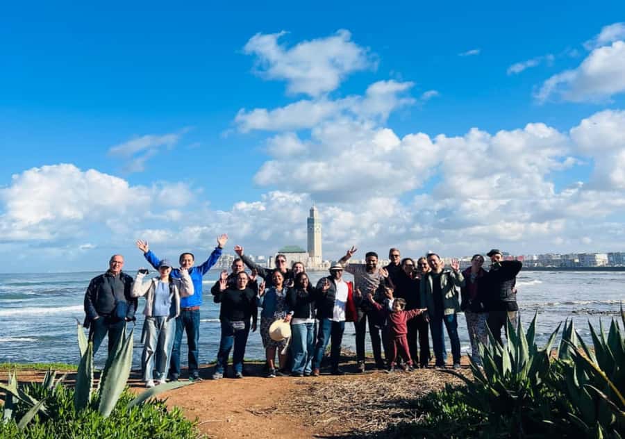 From Marrakech: Casablanca Tour with Hassan II Mosque Visit - Getting There Comfortably: the long ride, short breaks, and Wi-Fi