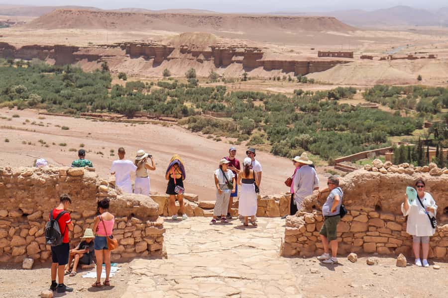 From Marrakech: Merzouga 3-Day Desert Safari with Food - Luxury vs standard tents, plus the food and music at camp